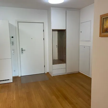 Perle In アパート